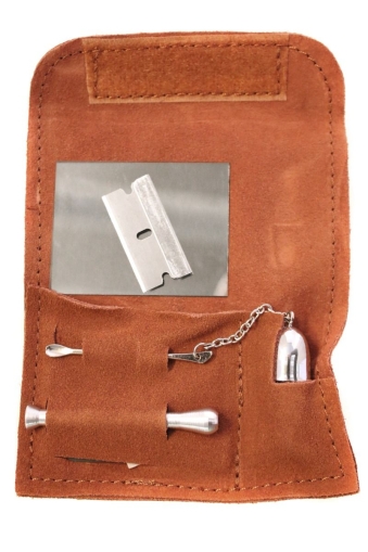 Комплект в кожен калъф - кафяв